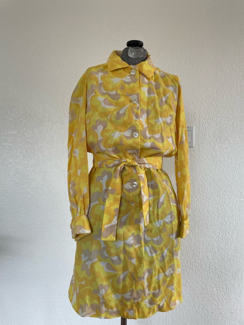 Vintage 1960s Psychedelic Shirt Dress